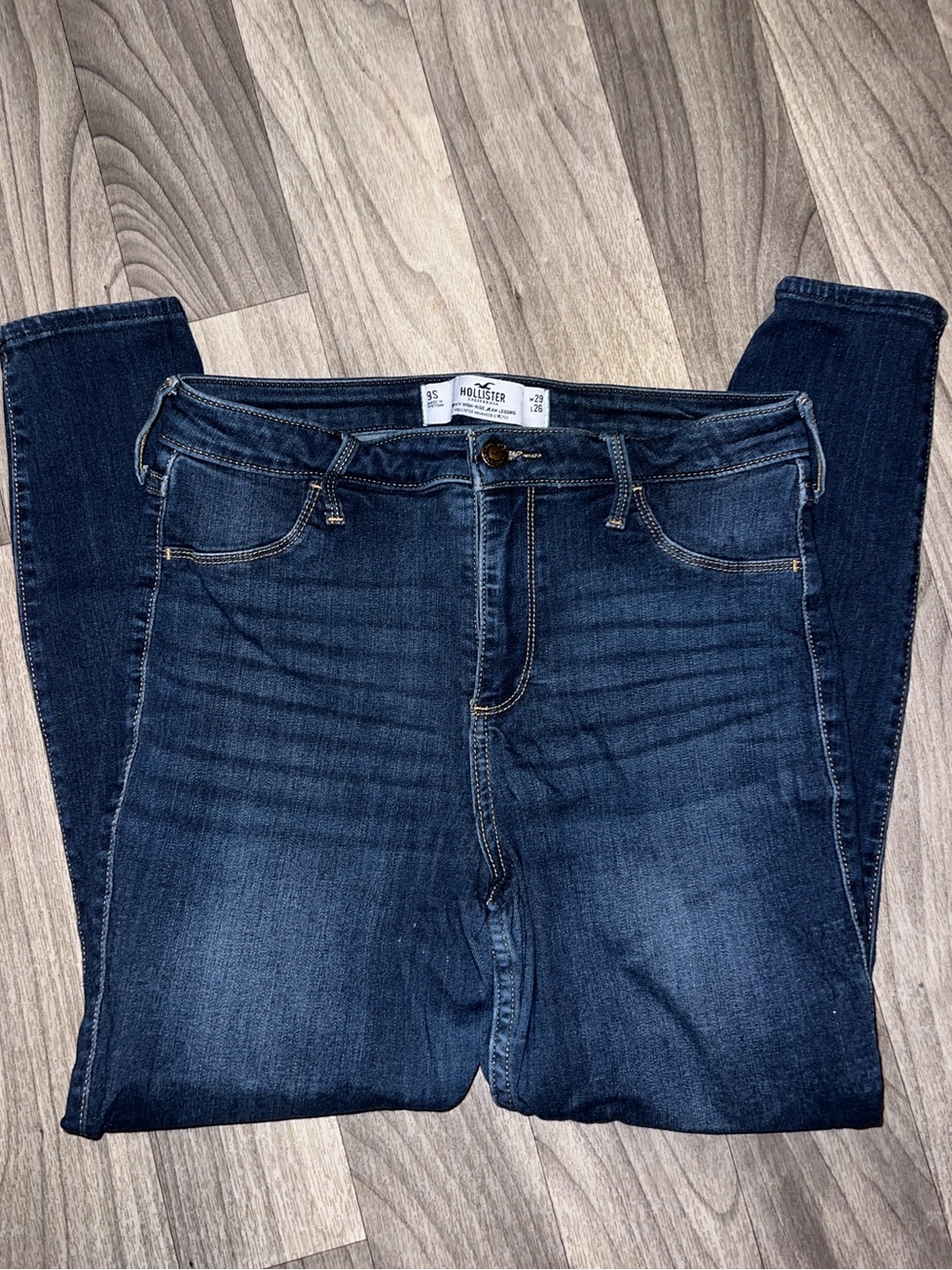 Hollister Co. navy blue skinny jeans